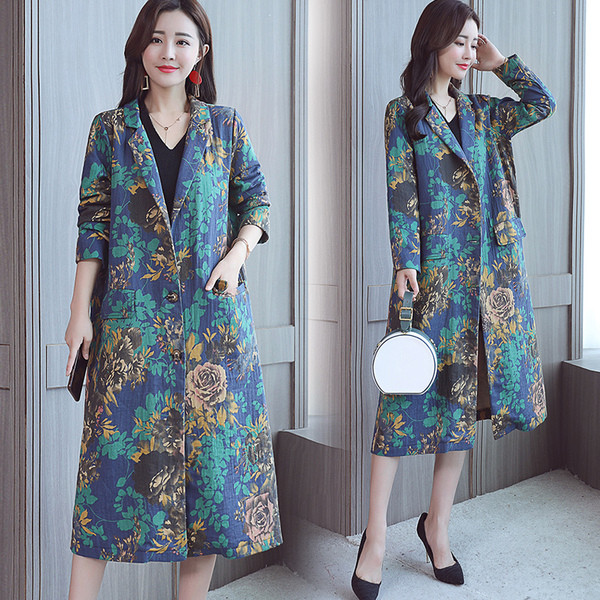 Дълго дамско палто в два цвята с флорални мотиви