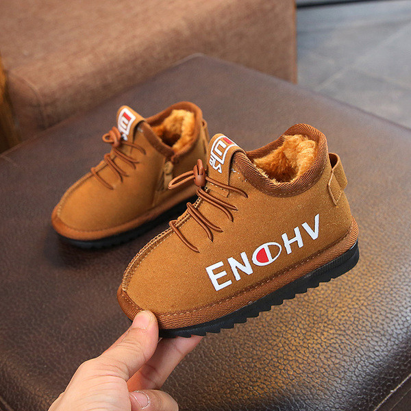 Топли зиимни боти за момчета в черен, кафяв и червен цвят