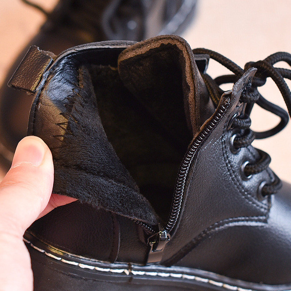 Детски боти с груба подметка в три цвята