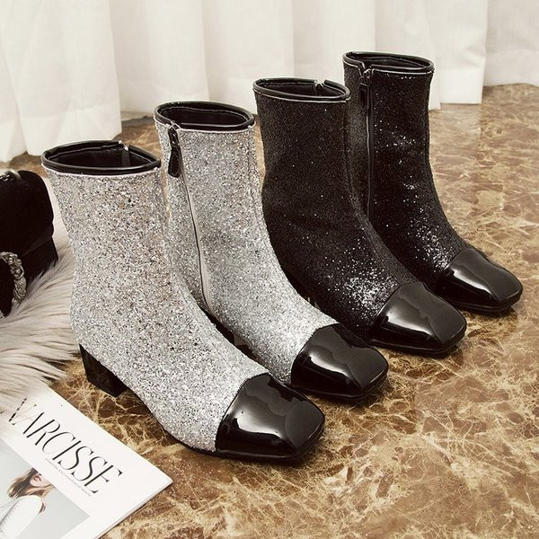 Лъскави дамски боти с дебел ток в два цвята