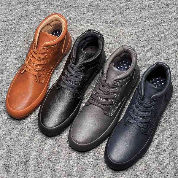 Ежедневни мъжки изчистени боти  с връзки