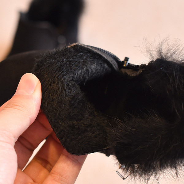 Боти за момичета с пух в три цвята