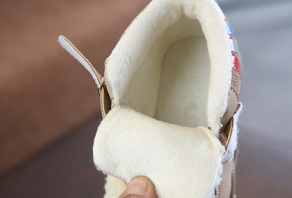 Зимни детски кецове за момчета с топла подлата в два цвята