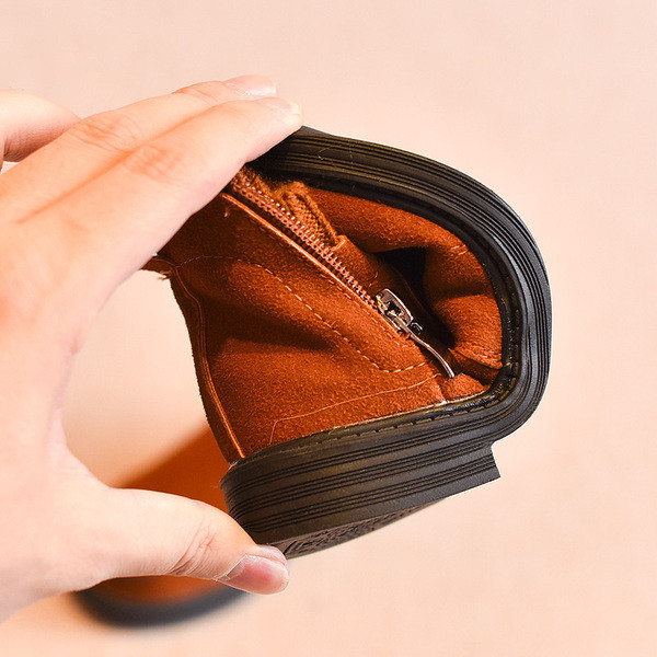 Детски боти за момичета с цип в три цвята