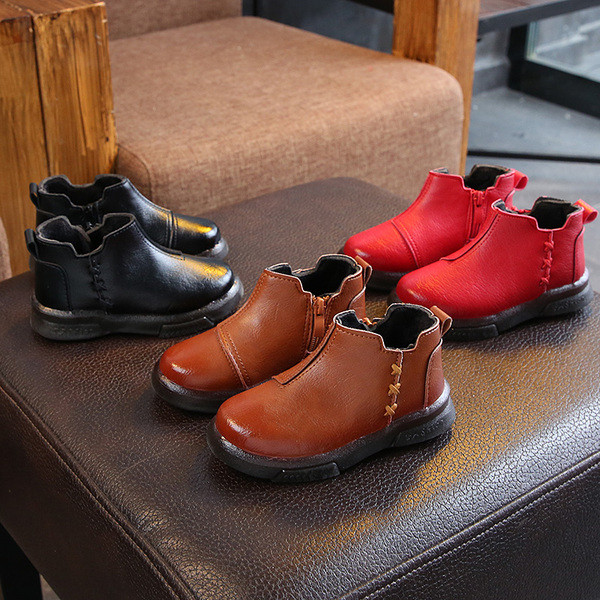 Детски боти за момичета от еко кожа в черен, кафяв и червен цвят