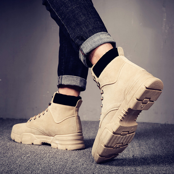 Moдерни мъжки ботуши в три цвята с мека потплата