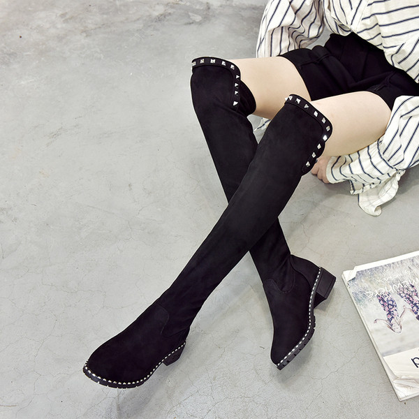 Модерни дамски ботуши от еко велур  с метални елементи 