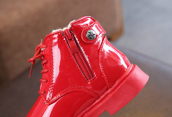 Детски лачени боти за момичета с топла подплата в черен и червен цвят