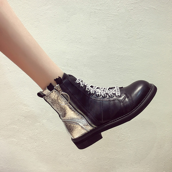 Актуални дамски боти от еко кожа с връзки с надписи