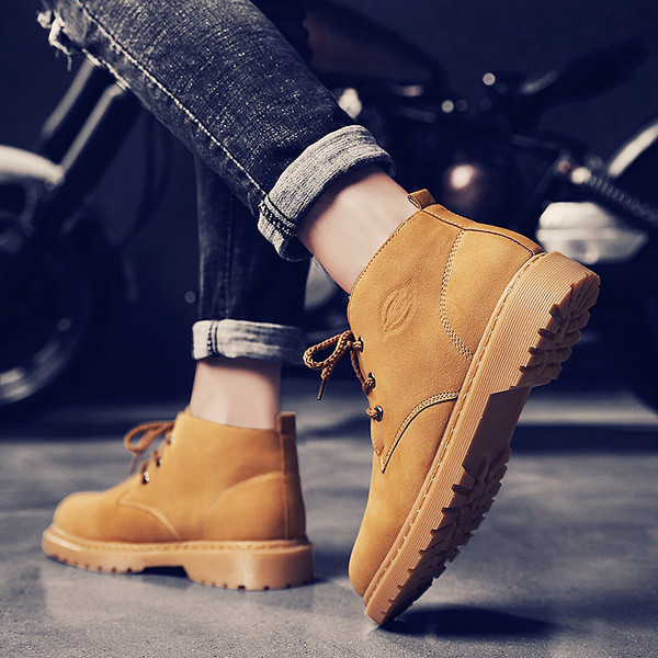 Мъжки модерни ботуши от еко велур в два цвята