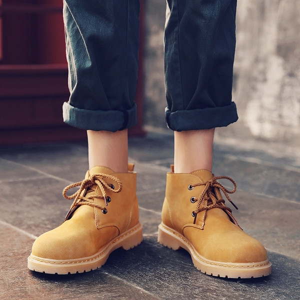 Мъжки модерни ботуши от еко велур в два цвята