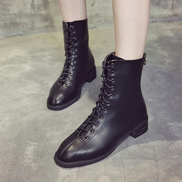 Модерни дамски кубинки от еко кожа в черен цвят