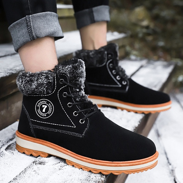 Модерни мъжки ботуши с мека потплата 