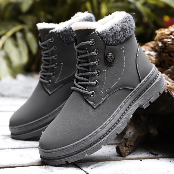 Cizme de barbati actuale cu talpa groasa in trei culori