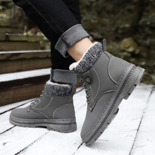 Cizme de barbati actuale cu talpa groasa in trei culori