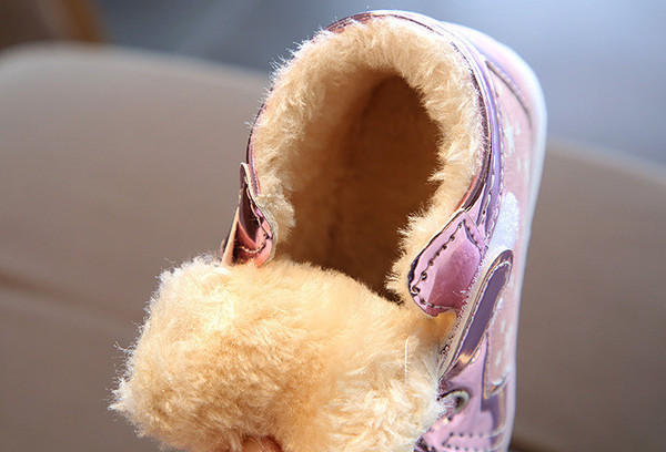 Παιδικά φωτισμένα πάνινα παπούτσια για τα κορίτσια - δύο μοντέλα