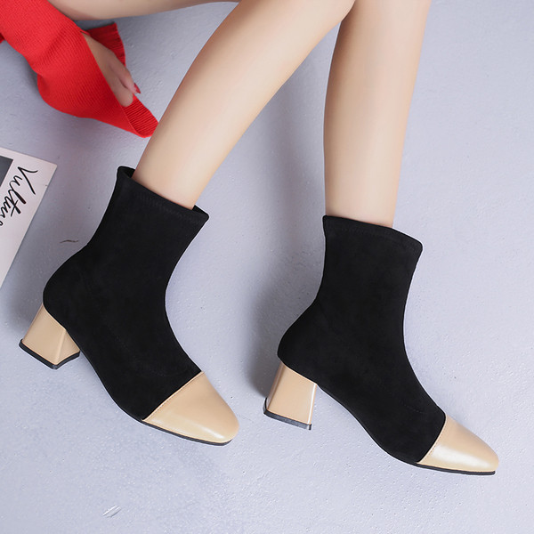 Ghete de dama cu toc gros din piele intoarsa ecologica in doua culori