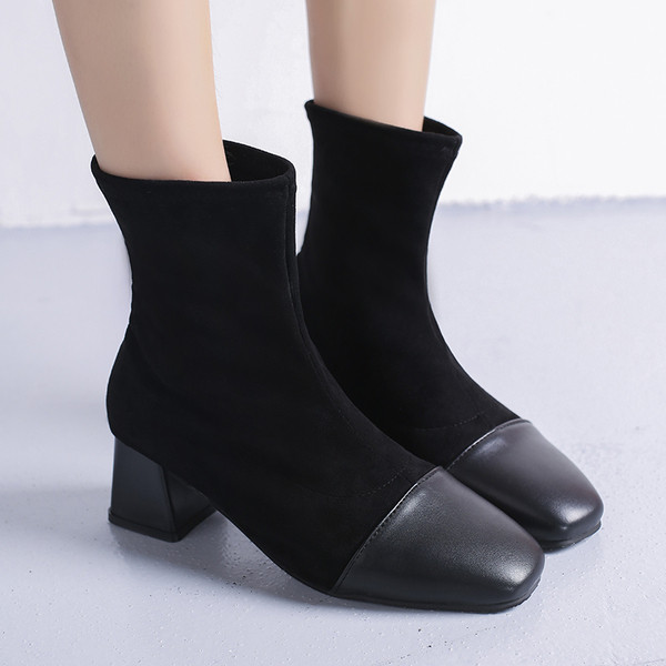 Ghete de dama cu toc gros din piele intoarsa ecologica in doua culori