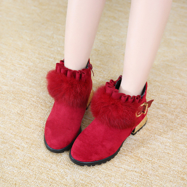 Cizme pentru copii cu puf si curea in trei culori