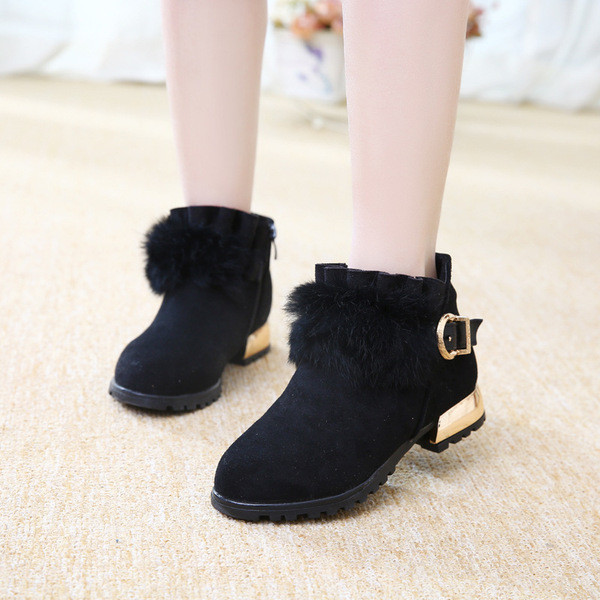 Cizme pentru copii cu puf si curea in trei culori