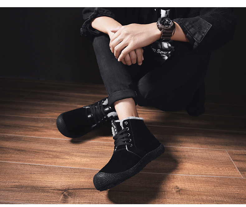 Moдерни мъжки ботуши с връзки в три цвята