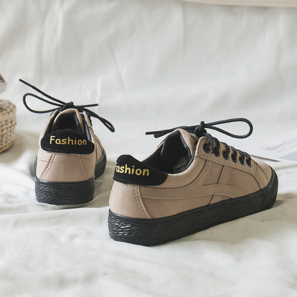 Ανδρικά πάνινα παπούτσια σε τρία χρώματα