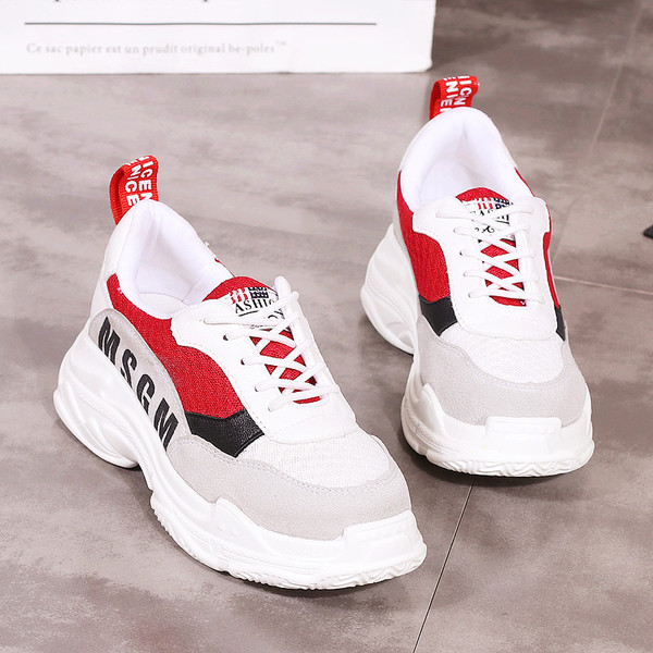 Ανδρικά πάνινα παπούτσια σε λευκό με επιγραφές