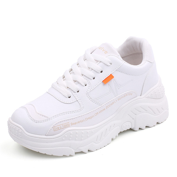 Ανδρικά πάνινα παπούτσια σε τρία χρώματα με ψηλή σόλα