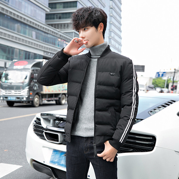 Modern férfi kabát fehér szegéllyel bézs és fekete színben