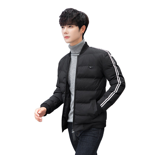 Modern férfi kabát fehér szegéllyel bézs és fekete színben