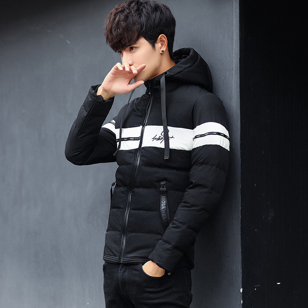 Aktuális férfi téli kabát fehér szegéllyel és kapucnival két színben