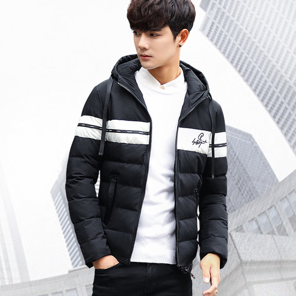 Aktuális férfi téli kabát fehér szegéllyel és kapucnival két színben