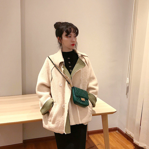 Női rövid kabát két színben