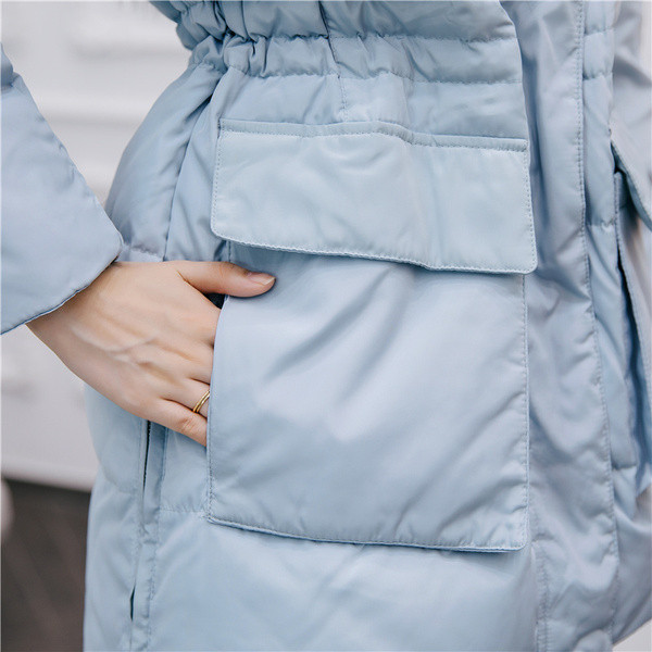 Modern női kabát pehelyszínnel, három színben