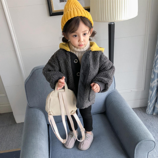 Őszi gyerekkabát lányoknak két színben