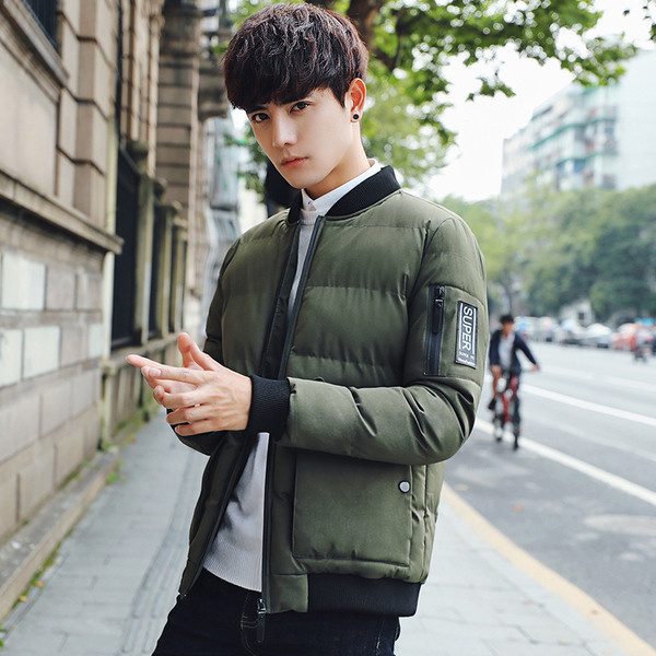 Alkalmi férfi dzseki fekete és zöld zsebekkel