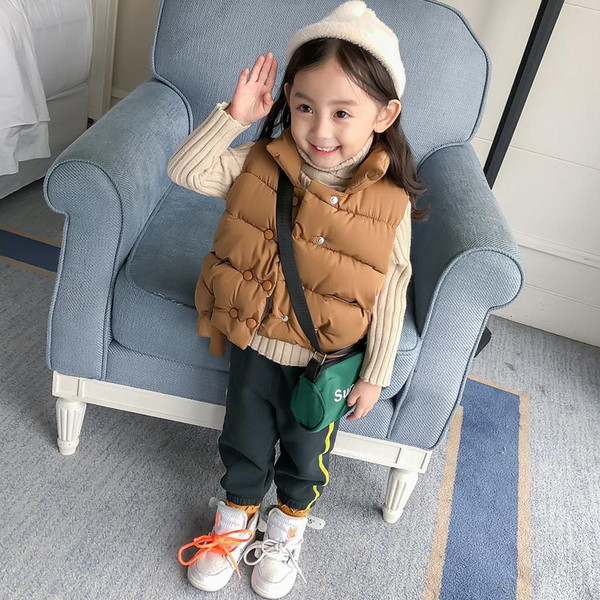 Modern gyerekmellény lányoknak négy színben