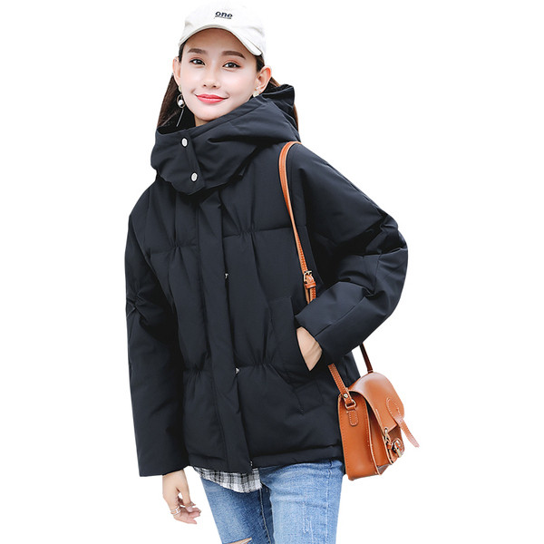 Modern női kabát három színben, gombokkal