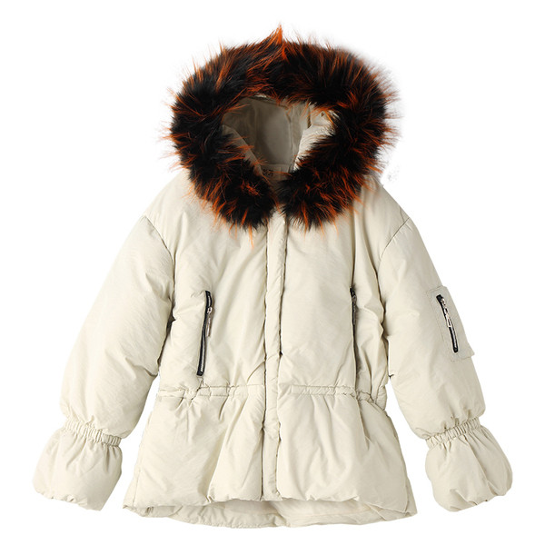 Stílusos női kabát színes pehellyel és kapucnival