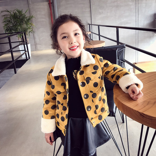 Stílusos gyerekkabát lányoknak puha béléssel