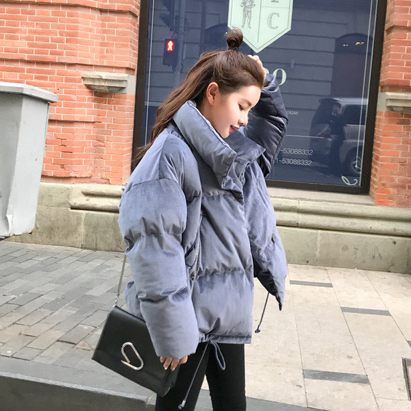 Modern női kabát kék és fekete színben