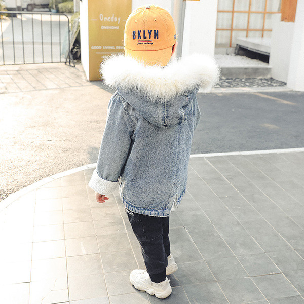 Gyermek farmerdzseki fiúknak, puha béléssel, két színben