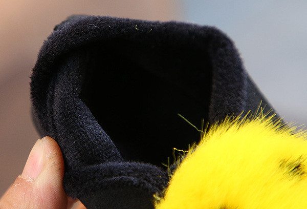 Őszi-téli gyerekcipő lányoknak két modellben