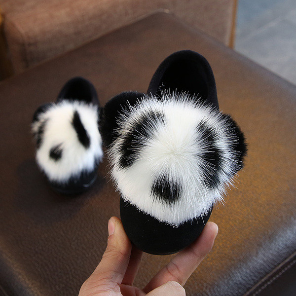 Őszi-téli gyerekcipő lányoknak két modellben