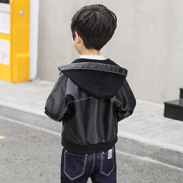 Gyermek bőrdzseki fiúknak fekete színben