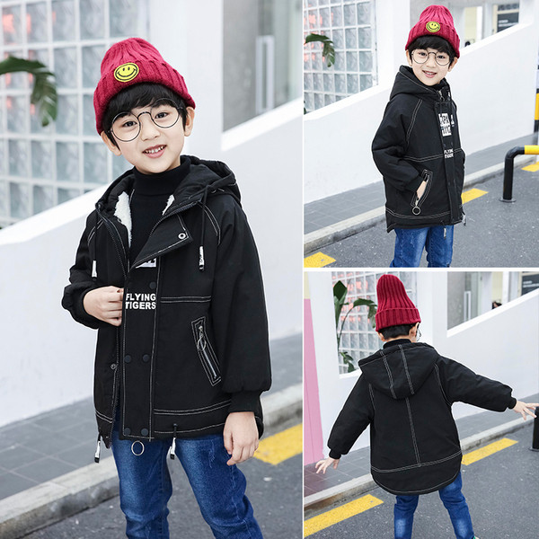 Gyermek kabát fiúknak három színben