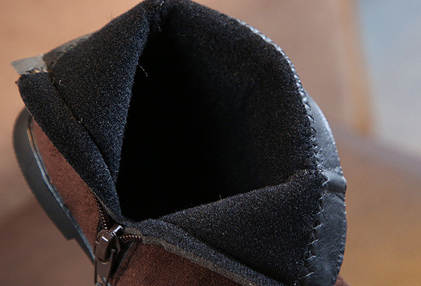 Őszi-téli gyerekcsizma lányoknak fekete és barna színben