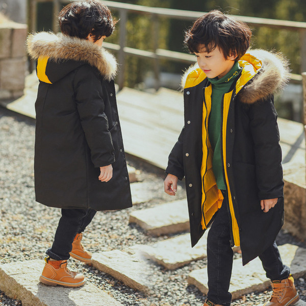 Modern gyerek kabát fiúknak két színben pehelyes