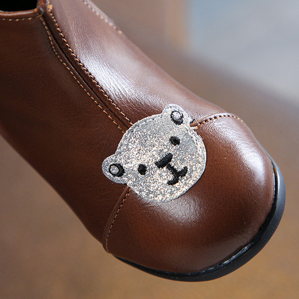 Öko bőrből készült gyerekcsizma lányoknak plüssmackóval fekete és barna színben