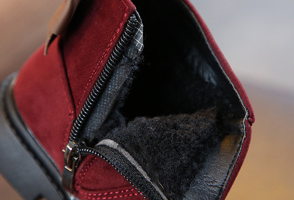 ÚJ gyerekcsizma szalaggal fekete, barna és bordó színben